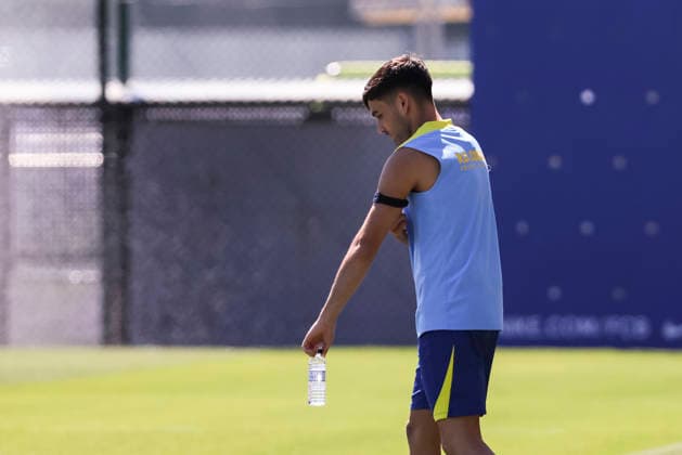 May 16, 2026, Sant Joan Despi, Barcelona, SPAIN: Pedri during the training day of FC Barcelona, Barca ahead the Spanish League, Laliga EA Sports, football match against Real Betis at Ciudad Esportiva Joan Gamper on May 16, 2026 in Sant Joan Despi, Barcelona, Spain. Sant Joan Despi SPAIN - ZUMAa181 20260516_zaa_a181_095 Copyright: xJavierxBorregox