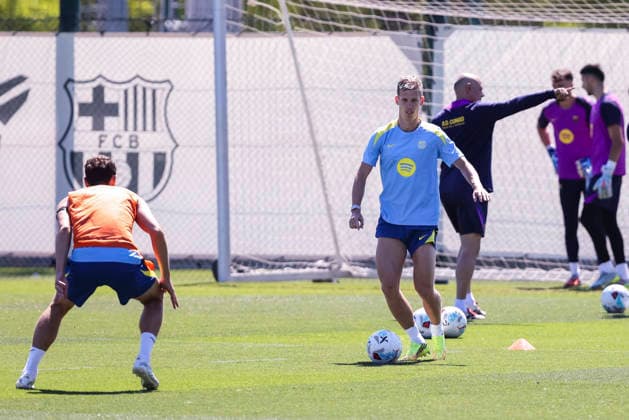 May 16, 2026, Sant Joan Despi, Barcelona, SPAIN: Dani Olmo during the training day of FC Barcelona, Barca ahead the Spanish League, Laliga EA Sports, football match against Real Betis at Ciudad Esportiva Joan Gamper on May 16, 2026 in Sant Joan Despi, Barcelona, Spain. Sant Joan Despi SPAIN - ZUMAa181 20260516_zaa_a181_102 Copyright: xJavierxBorregox