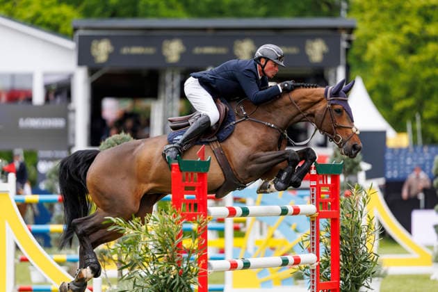 HAMBURG Al Shira aa 95 German Jumping and Dressage DERBY 2026, HAMBURG Al Shira aa 95 German Jumping and Dressage DERBY 2026 VAN OLST Mike BEL , Comme Elle Faut Odth Z Al Shira aa Derby Tour Range Rover presents CSI4 Grand Prix Int jumping competition with jump off 1 50 m Hamburg, Jenischpark, Derby Park Klein Flottbek 16 May 2026