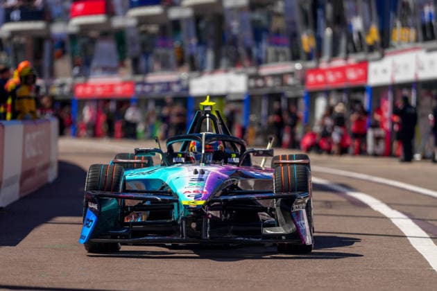 Monaco EPrix Round 9 Pepe Marti of Spain driving the (3) CUPRA KIRO Porsche 99X Electric WCG3 in the pit lane during Qualifying of the Monaco E-Prix Round 9 at Circuit de Monaco, Monte Carlo 16 05 2026 UK Newspapers OUT Copyright: xNickxEmmersonx FIL-23438-0037