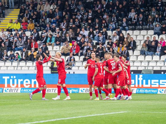 Cheers at Rot Weiss Essen after taking the lead, GER, SSV Ulm 1846 vs Rot Weiss Essen, Football, 3 Liga, Season 2025 2026, 16 05 2026, DFB DFL regulations prohibit any use of photographs as image sequences and or quasi video GER, SSV Ulm 1846 vs Rot Weiss Essen, Football, 3 Liga, Season 2025 2026, 16 05 2026 Ulm Copyright: xMichaelxSchmidt Eibner-Pressefotx EP_MST