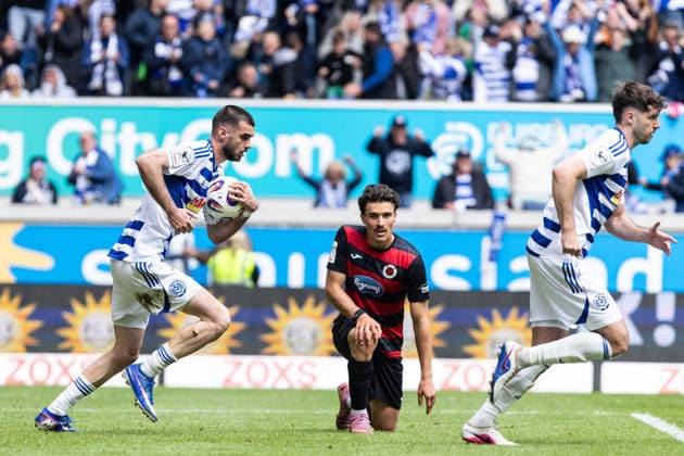 3 Liga MSV Duisburg FC Viktoria Köln 16 05 2026 MSV Duisburg celebrates the goal, 1 1 by Joshua Bitter MSV Duisburg, 29 3 Liga MSV Duisburg FC Viktoria Köln Schauinsland Reisen Arena, Duisburg, 16 05 2026 DFB regulations prohibit any use of photographs as image sequences and or quasi video Copyright: xBEAUTIFULxSPORTS Buriakovx