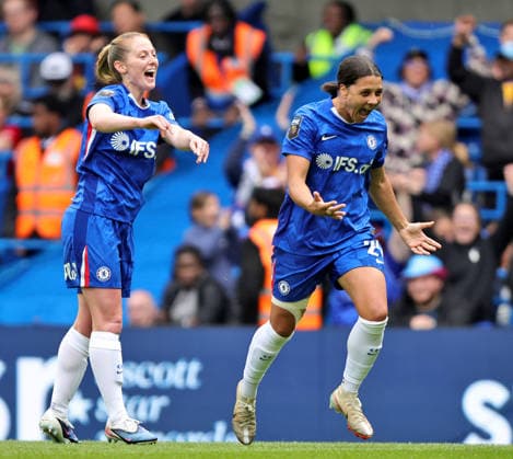 Chelsea Women v Manchester United, ManU Women Barclays Women s Super League Sam Kerr of Chelsea Women celebrates after scoring her sides first goal during the Barclays Women s Super League match at Stamford Bridge, London 16 05 2026 UK Newspapers OUT Copyright: xNeilxHolmesx FIL-23442-0012