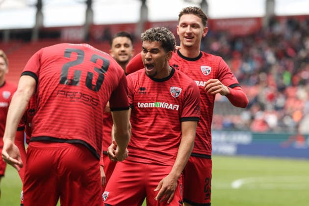 3 Liga FC Ingolstadt 04 SV Waldhof Mannheim Yann Sturm 7, FCI Goal Jubel Treffer 5 1, drittes Tor Julian Kügel 29, FCI Jasper Maljojoki 23, FCI 3 Liga FC Ingolstadt 04 Saison 2025 2026 SV Waldhof Mannheim