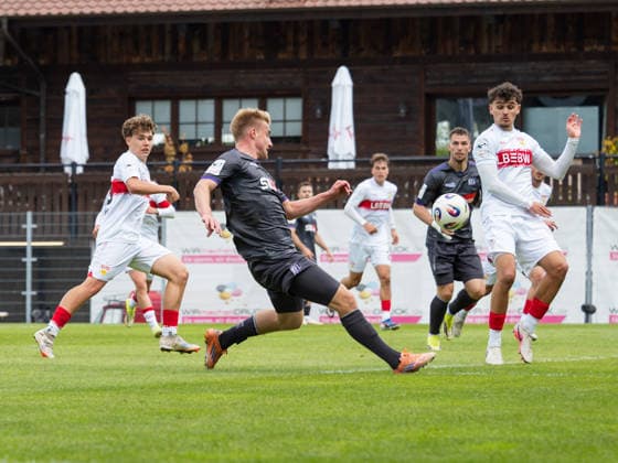 Goal kick to 0 2 by Fridolin Wagner VfL Osnabrueck, 26 GER, VfB Stuttgart II vs VfL Osnabrueck, Football, 3 Bundesliga, Matchday 38, Season 2025 2026, 16 05 2026 GER, VfB Stuttgart II vs VfL Osnabrueck, Football, 3 Bundesliga, Matchday 38, Season 2025 2026, 16 05 2026 Aspach Copyright: xEibner-Pressefoto CarstenxSchwerx EP_CSG