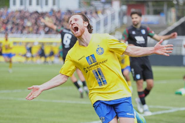 Soccer Regionalliga Nordost 1 FC Lok Leipzig 1 FC Magdeburg II 16 05 2026 Dorian Cevis 22, Lok Leipzig celebrates his goal for 4 2 Soccer, Regionalliga Nordost, Season 2025 2026, Matchday 34 1 FC Lok Leipzig vs 1 FC Magdeburg II on 16 05 2026 at Bruno Plache Stadium, Leipzig Copyright: xBEAUTIFULxSPORTS JanxKaeferx