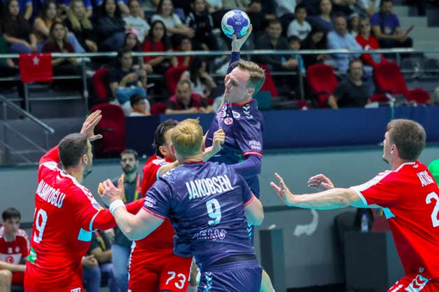 Men s World Cup qualifying match in handball Turkey Norway Ankara 20260516 Norway s Vetle Ronningen and Robin Paulsen Haug before the World Championship qualifying match in men s handball between Turkey and Norway at the THF Spor Complex in Ankara Photo Adem Atlan NTB Ankara Turkey EDITORIAL USE ONLY RESTRICTED USE FOR BETTING COMPANIES  Copyright: xAdemxAltanx xNTBx