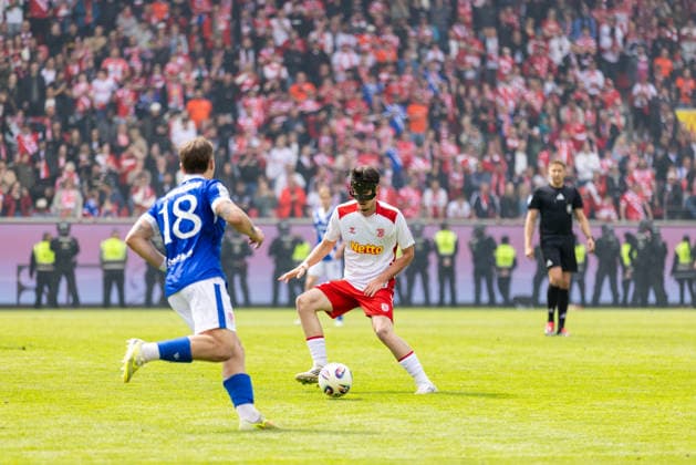 16 05 2026, Football, GER, Season, 3 Liga, Season 2025 2026, 38 Matchday, SSV Jahn Regensburg FC Energie Cottbus Arian Dizdarevic SSV Jahn Regensburg DFL REGULATIONS PROHIBIT ANY USE OF PHOTOGRAPHS AS IMAGE SEQUENCES AND OR QUASI VIDEO