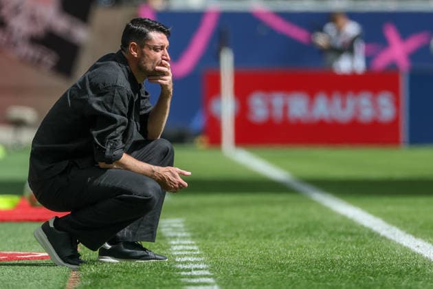 Soccer 1 Bundesliga Eintracht Frankfurt VfB Stuttgart on 16 05 2026 at Deutsche Bank Park in Frankfurt Coach Albert Riera Frankfurt dissatisfied, disappointed, disappointed, dejected MH