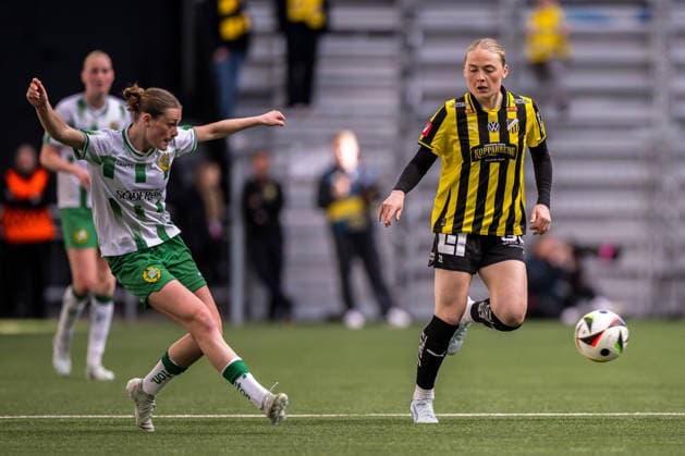 260516 Hammarbys Sofia Reidy and Häckens Paulina Nyström during the final of the Swedish Cup between Hammarby and Häcken on May 16, 2026 in Stockholm  Copyright: EMMAxWALLSKOG BB260516EW051