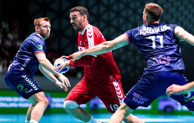 Turkiye v Norway - World Handball Championship Qualifiers ANKARA, TURKIYE - MAY 16: Baran Nalbantoglu (19) of Turkiye competes against his opponent during the 2027 IHF Men s World Handball Championship European Qualifiers phase 3 second-leg match between Turkiye and Norway at Prof. Dr. Yasar Sevim Handball Hall in Ankara, Turkiye, on May 16, 2026. Ercin Erturk Anadolu Ankara Turkey. Editorial use only. Please get in touch for any other usage.  Copyright: x2026xAnadoluxErcinxErturkx