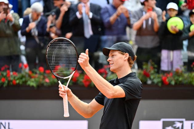 Foto IPP Cavaliere Emiliano. Roma 16 05 2026. Tennis Internazionali d Italia 2026. Nella foto: esulta Jannik Sinner. Italy Photo Press - World Copyright italy ITALY  Copyright: xR4924_italyphotopressx