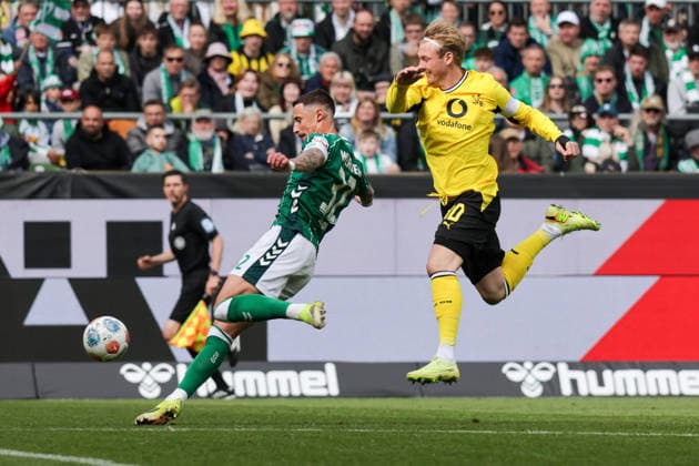 16 05 2026, xgrfx, Soccer 1 Bundesliga, SV Werder Bremen Borussia Dortmund v l Marco Friedl Werder Bremen , Julian Brandt Borussia Dortmund DFL DFB REGULATIONS PROHIBIT ANY USE OF PHOTOGRAPHS as IMAGE SEQUENCES and or QUASI VIDEO Bremen