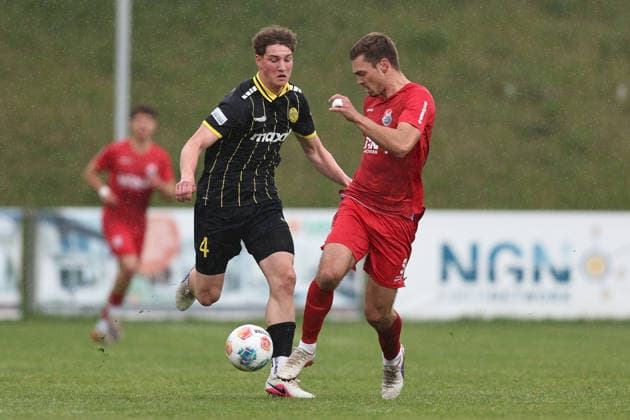 16 05 2026, Men, Soccer, Season 2025 2026, Regionalliga Bayern, 34 Matchday TSV Aubstadt SpVgg Bayreuth Felix Schäffner 4, SpVgg Bayreuth and Max Grimm 9, TSV Aubstadt Sulzfeld Schulstadion Aubstadt NGN Arena Bayern Germany