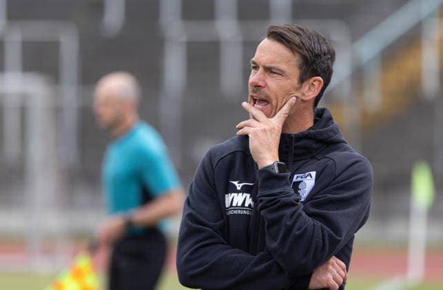 Markus Feulner coach FC Augsburg II FC Augsburg II vs FC Memmingen, matchday 34, season 2025 2026