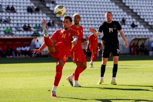 International Friendly, Länderspiel, Nationalmannschaft Enrique Roca Stadium, Murcia, Spain 16 5 2026 Republic of Ireland vs Grenada Grenada s Parish Muirhead clears the ball Parish Muirhead clears the ball 16 5 2026  Copyright: x INPHO RyanxByrnex RB2_8405