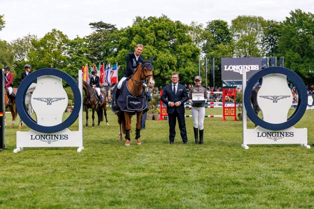 HAMBURG Al Shira aa 95 German Jumping and Dressage DERBY 2026, HAMBURG Al Shira aa 95 German Jumping and Dressage DERBY 2026 THIEME Andre GER , DSP Chakaria, BOESE Sebastian Longines Germany Prize giving ceremony LONGINES Grand Prix of Hamburg Al Shira aa CSI5 Tour CSI5 Int jumping competition with jump off 1,60m Hamburg, Jenischpark, Derby Park Klein Flottbek 16 May 2026