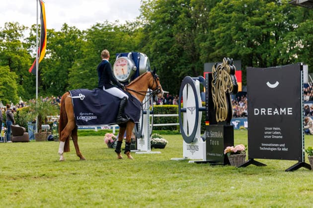 HAMBURG Al Shira aa 95 German Jumping and Dressage DERBY 2026, HAMBURG Al Shira aa 95 German Jumping and Dressage DERBY 2026 THIEME Andre GER , DSP Chakaria Prize giving ceremony LONGINES Grand Prix of Hamburg Al Shira aa CSI5 Tour CSI5 Int jumping competition with jump off 1,60m Hamburg, Jenischpark, Derby Park Klein Flottbek 16 May 2026