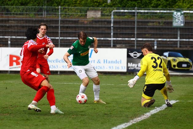 Soccer I Men I Season 2025 2026 I Regionalliga Nord I 34 Matchday I Eintracht Norderstedt HSC Hannover I 16 05 2026 Fabian Grau 4, FC Eintracht Norderstedt Luc Elias Fender 9, HSC Hannover scores 0 6 Lars Huxsohl 32, FC Eintracht Norderstedt Norderstedt Edmund Plambeck Stadium Schleswig Holstein Germany Copyright: xLobeca RalfxHomburgx