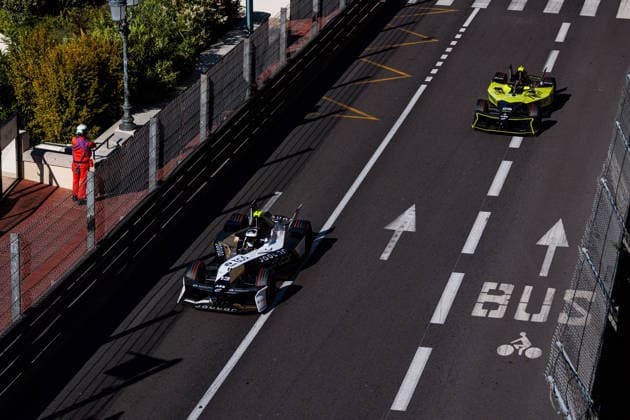 2026 FORMULA E MONACO ePRIX 13 DA COSTA Antonio Felix (prt), Jaguar TCS Racing, Jaguar I-Type 7, action 28 DRUGOVICH Felipe (bra), Andretti Formula E, Porsche 99X Electric, action during the Monaco ePrix, 9th and 10th round of the 2025-26 ABB FIA Formula E World Championship, WM, Weltmeisterschaft on the Circuit de Monaco from Mai 16 to 17, 2026 in Monte-Carlo, Monaco -  Copyright: xGERMAINxHAZARDx