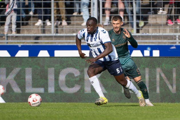 GER, Soccer, RLN, VfB Oldenburg vs SV Werder Bremen II U23 16 05 2026, Marschwegstadion, Oldenburg, GER, RLN, VfB Oldenburg vs SV Werder Bremen II U23 , DFL regulations prohibit any use of photographs as image sequences and or quasi video, im Bild Anour ADAM VfB Oldenburg 5 Christian STARK SV Werder Bremen II U23 9 nordphotoxgmbhx xRojahn nph00310