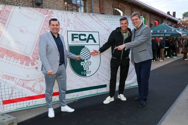 l r Lord Mayor of the City of Augsburg Dr Florian Freund, Board SPD Augsburg Dirk Wurm, 3 Mayor of Augsburg Bernd Zitzelsberger CSU , FC Augsburg end-of-season party, Football, 1 Bundesliga, 34 Matchday, 16 05 2026 DFL DFB regulations prohibit any use of photographs as image sequences and or quasi video Augsburg Bayern Germany Copyright: xkolbert-press ChristianxKolbertx