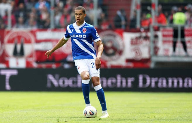 Awortwie-Grant Nyamekye . Jahn Regensburg-Energie Cottbus , Fußball , 3.Liga , in dem JahnStadion, in Regensburg , Bayern , Deutschland. Mai 16 , 2026 . Photo by: Davide Elias IPA Photo Pressefoto DENL Copyright: xDavidexEliasx