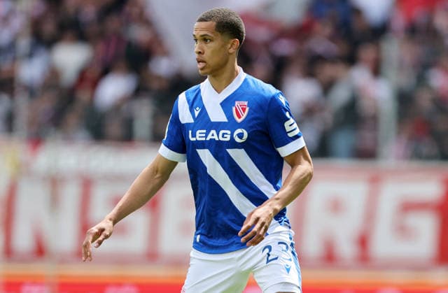 Awortwie-Grant Nyamekye . Jahn Regensburg-Energie Cottbus , Fußball , 3.Liga , in dem JahnStadion, in Regensburg , Bayern , Deutschland. Mai 16 , 2026 . Photo by: Davide Elias IPA Photo Pressefoto DENL Copyright: xDavidexEliasx