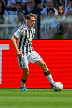 Juventus Andrea Cambiaso in action during the Serie A soccer match between Juventus and Fiorentina at the Allianz Stadium in Turin, Italy - Sunday, May 17, 2026. - Soccer .  Copyright: xTanoxPecoraro LaPressex