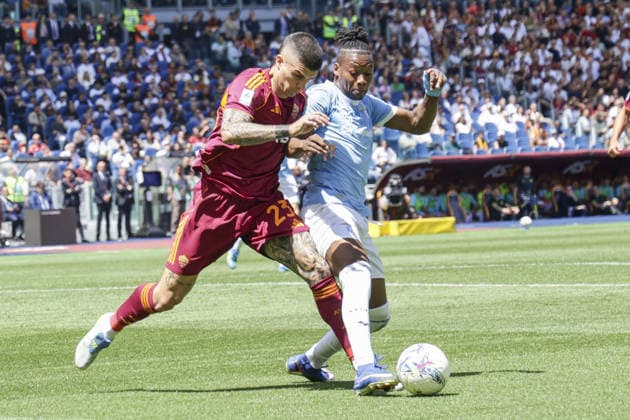 FOOTBALL - Serie A - AS Roma vs SS Lazio Photo by IPA ABACAPRESS.COM84781498 - Roma s Italian defender Gianluca Mancini challenges for the ball with Lazio s Dutch forward Tijjani Noslin during the Serie A football match between AS Roma vs SS Lazio at the Olimpico Stadium in Rome, Italy on March 17, 2026. Rome Italy  Copyright: xIPAxSport ABACAx