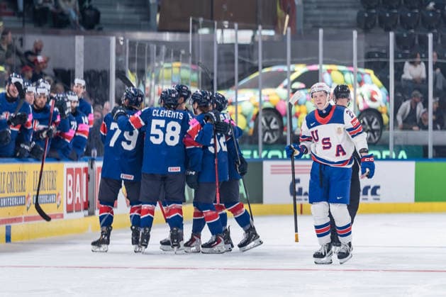 17 05 2026, Zurich, Swiss Life Arena, Ice Hockey World Championships Great Britain USA, Goal celebration Teem Great Britain to 1 1 Zurich Swiss Life Arena Zurich Switzerland Copyright: xJustPictures.ch StefanxEmchx jp-de-StEm-DSC0066820260517