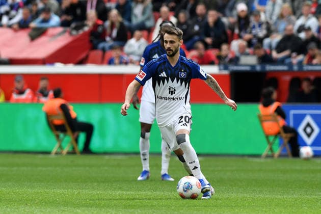 Fabio Vieira Hamburger SV in action, on the ball, single action during the Bundesliga match between Bayer 04 Leverkusen and Hamburger SV, BayArena on May 16, 2026 in Leverkusen, Germany Photo by Ralf Treese DeFodi Images Fabio Vieira Hamburger SV controls the ball during the Bundesliga match between Bayer 04 Leverkusen and Hamburger SV at BayArena on May 16, 2026 in Leverkusen, Germany Photo by Ralf Treese DeFodi Images DFL regulations prohibit any use of photographs as image sequences and or quasi video Photo by Ralf Treese DeFodi Images