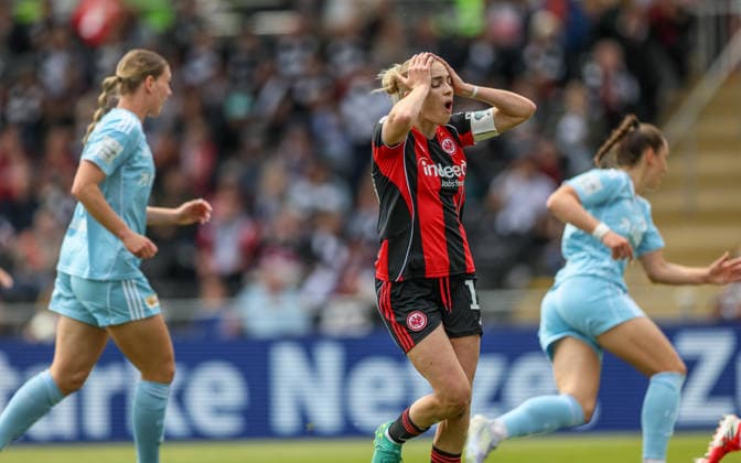 GER, Frankfurt, Eintracht Frankfurt vs Union Berlin, Google Pixel Bundesliga, Football, DFB, Season 2025 2026, Stadion am Brentanobad, 26 Matchday in picture Disappointment and frustration, Emotions at Laura Freigang Eintracht Frankfurt Women 10 , Goal chance DFB DFL REGULATIONS PROHIBIT ANY USE OF PHOTOGRAPHS AS IMAGE SEQUENCES AND OR QUASI VIDEO, 17 05 2026 Copyright: HMBxMedia HendrikxHamelau