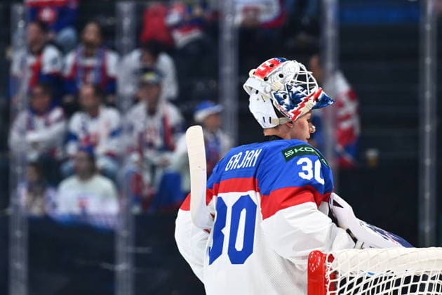 Goalkeeper Adam Gajan (SVK) is seen during the 2026 IIHF World Championship, WM, Weltmeisterschaft Group B, match Italy vs Slovakia, on May 17, 2026, Fribourg, Switzerland. (CTKxPhoto RadekxPetrasek) CTKPhotoP2026051703131  CTKPhotoP2026051703131
