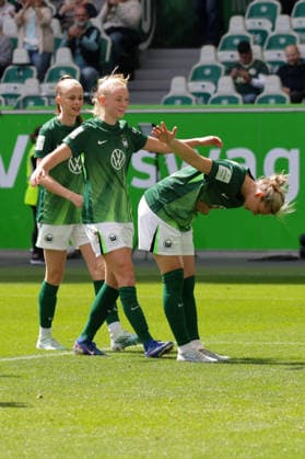 17 05 2026, xgrfx, Soccer Google Pixel Women Bundesliga, VfL Wolfsburg 1 FC Nürnberg v l Goal, Alexandra Popp to 1 0 VfL Wolfsburg DFL DFB REGULATIONS PROHIBIT ANY USE OF PHOTOGRAPHS as IMAGE SEQUENCES and or QUASI VIDEO Wolfsburg
