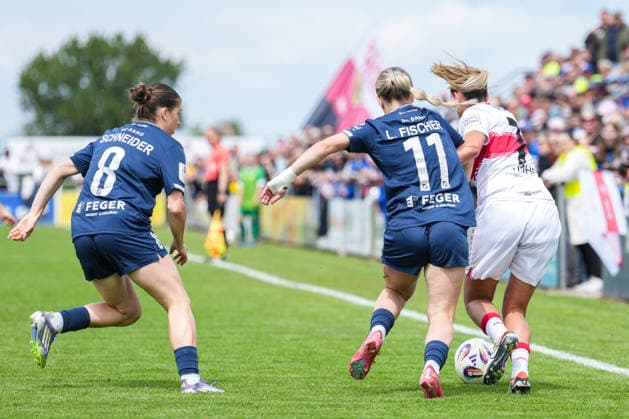 2 Womens Bundesliga SC Sand vs VfB Stuttgart, 17 05 2026 duel between Leni Fischer SC Sand, 11 and Dafina Redzepi VfB Stuttgart, 7 2 Womens Bundesliga SC Sand vs VfB Stuttgart, Adams Arena SC Sand, 17 05 2026 DFB DFL REGULATIONS PROHIBIT ANY USE OF PHOTOGRAPHS AS IMAGE SEQUENCES AND OR QUASI VIDEO Copyright: xBEAUTIFULxSPORTS Boscox