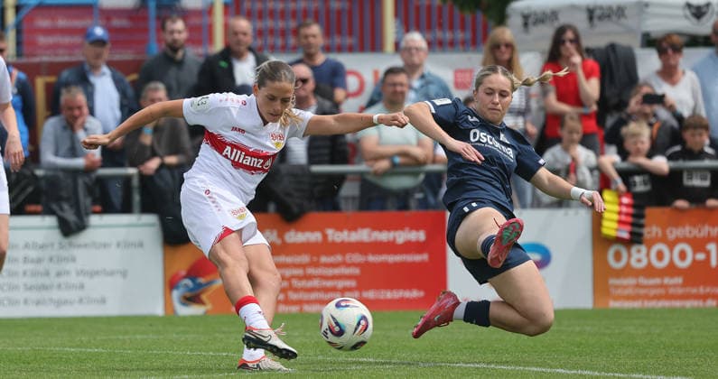 Sand , Soccer 2 Bundesliga , SC Sand vs VfB Stuttgart Women , left Dafina Redzepi VfB