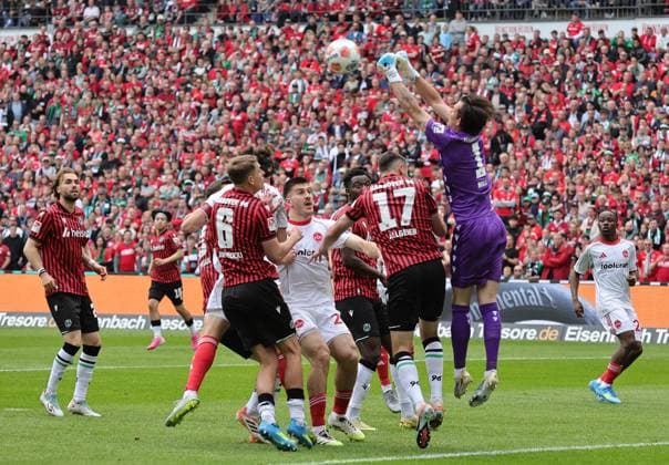 Football, Bundesliga 2, Hannover 96 - 1. FC Nürnberg