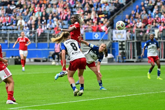 Soccer I Women I Season 2025 2026 I Bundesliga I Matchday 26 I Hamburger SV FC Bayern Munich I 17 05 2026 Header on goal by Edna Imade 29, FC Bayern Munich Hamburg Volksparkstadion Hamburg Germany Copyright: xLobeca WolfxGebhardtx