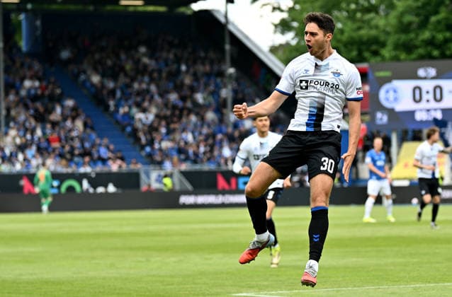17 05 2026, xfux, Fußball 2 Bundesliga, SV Darmstadt 98 SC Paderborn 07 v l Torschuetze Torschütze Stefano Marino SC Paderborn Torjubel, Jubel, Goal celebration, celebrate the goal zum 0 1 jubelnd bejubelt jubeln Jubel DFL DFB REGULATIONS PROHIBIT ANY USE OF PHOTOGRAPHS as IMAGE SEQUENCES and or QUASI VIDEO Darmstadt