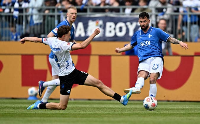 17 05 2026, xfux, Soccer 2 Bundesliga, SV Darmstadt 98 SC Paderborn 07 v l Ruben Müller Mueller SC Paderborn , Marco Richter SV Darmstadt 98 DFL DFB REGULATIONS PROHIBIT ANY USE OF PHOTOGRAPHS as IMAGE SEQUENCES and or QUASI VIDEO Darmstadt