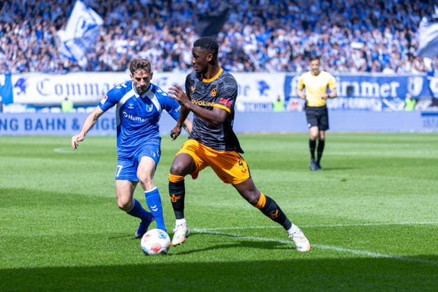 Germany 2 Bundesliga, Matchday 34, Season 2025 2026, 1 FC Magdeburg vs 1 FC Kaiserslautern Avnet Arena Magdeburg Nollenberger Alexander 1 FC Magdeburg, 17 in duel against Gyamfi Maxwell 1 FC Kaiserslautern, 4 Copyright: xMichellexLukax