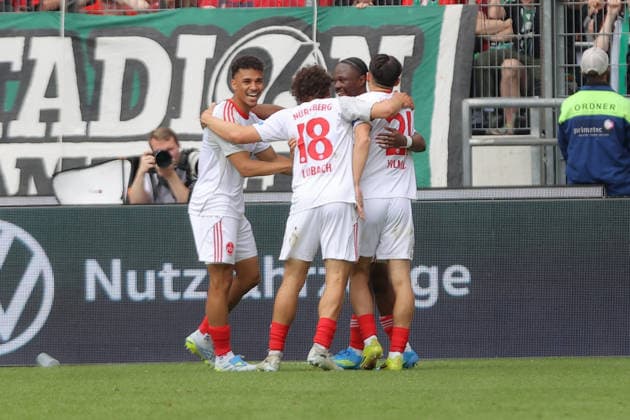 17 05 2026, xtgx, Fußball 2 Bundesliga, Hannover 96 1 FC Nürnberg v l Torjubel nach dem Tor zum celebrating the goal celebrate 0 1 durch Mohamed Ali Zoma 1 FC Nuernberg DFL DFB REGULATIONS PROHIBIT ANY USE OF PHOTOGRAPHS as IMAGE SEQUENCES and or QUASI VIDEO Hannover