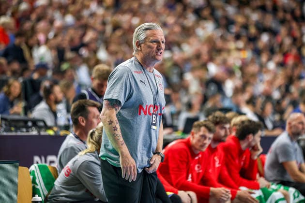 17 05 2026, xkwix, handball, international match, Germany Denmark , Lanxess Arena in Cologne Headcoach Keld Vilhelmsen Denmark hc Photo xKamilxWilkowskixPressefotoKochx Nordrhein Westfalen Germany