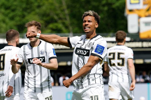 17 05 2026, xjrdrx, Fußball 2 Bundesliga, SV Elversberg Preußen Münster v l Torjubel nach dem Tor zum celebrating the goal celebrate 1 0 durch Bambase Conte SV Elversberg DFL DFB REGULATIONS PROHIBIT ANY USE OF PHOTOGRAPHS as IMAGE SEQUENCES and or QUASI VIDEO Elversberg