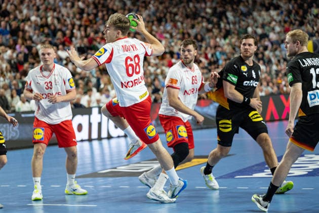 Mens Handball International Match, Germany Denmark May 17, 2026 Emil Bergholt Denmark, 33 , Victor Norlyk Denmark, 68 , Steven Plucnar Denmark, 69 , Johannes Golla Germany Deutschland, 4 , Matthes Langhoff Germany Deutschland, 13 , Mens Handball International Match, Germany Denmark May 17, 2026 Copyright: xBEAUTIFULxSPORTS Erlhofx