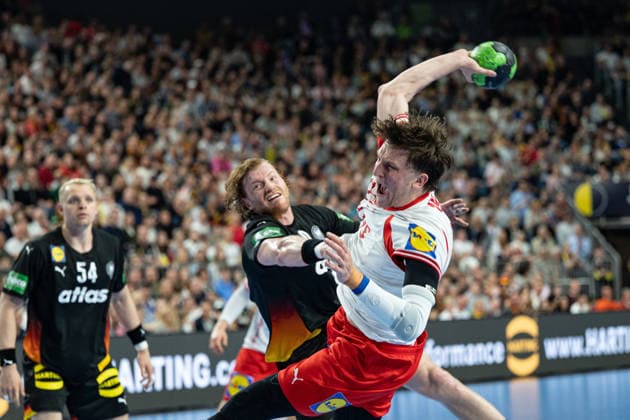 Mens Handball International Match, Germany Denmark May 17, 2026 Justus Fischer Germany Deutschland, 54 , Tom Kiesler Germany Deutschland, 30 , Lasse Moller Denmark, 64 , Mens Handball International Match, Germany Denmark May 17, 2026 Copyright: xBEAUTIFULxSPORTS Erlhofx