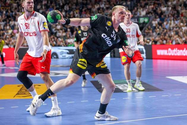 17 05 2026, xkwix, handball, international match, Germany Denmark , Lanxess Arena in Cologne Justus Fischer Germany 54 throwing a goal Photo xKamilxWilkowskixPressefotoKochx Nordrhein Westfalen Germany