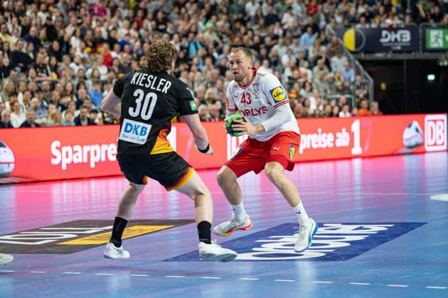 Mens Handball International Match, Germany Denmark May 17, 2026 Tom Kiesler Germany Germany, 30 , Simon Pytlick Denmark, 43 , Mens Handball International Match, Germany Denmark May 17, 2026 Copyright: xBEAUTIFULxSPORTS Erlhofx