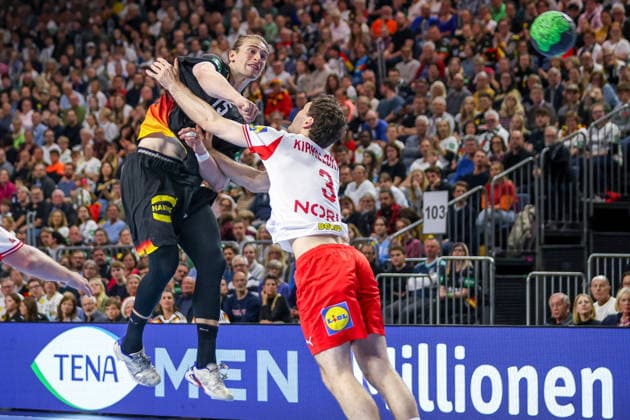 17 05 2026, xkwix, handball, international match, Germany Denmark , Lanxess Arena in Cologne Juri Knorr Germany 15 throwing and tackling Niclas Vest Kirkelokke Denmark 3 Photo xKamilxWilkowskixPressefotoKochx Nordrhein Westfalen Germany